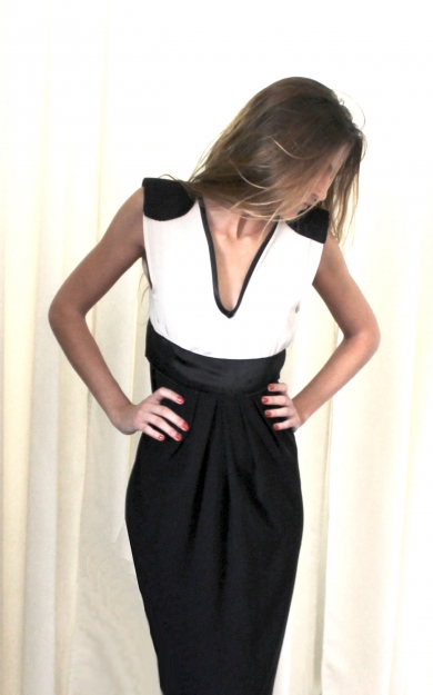 Robe crayon en soie bicolore